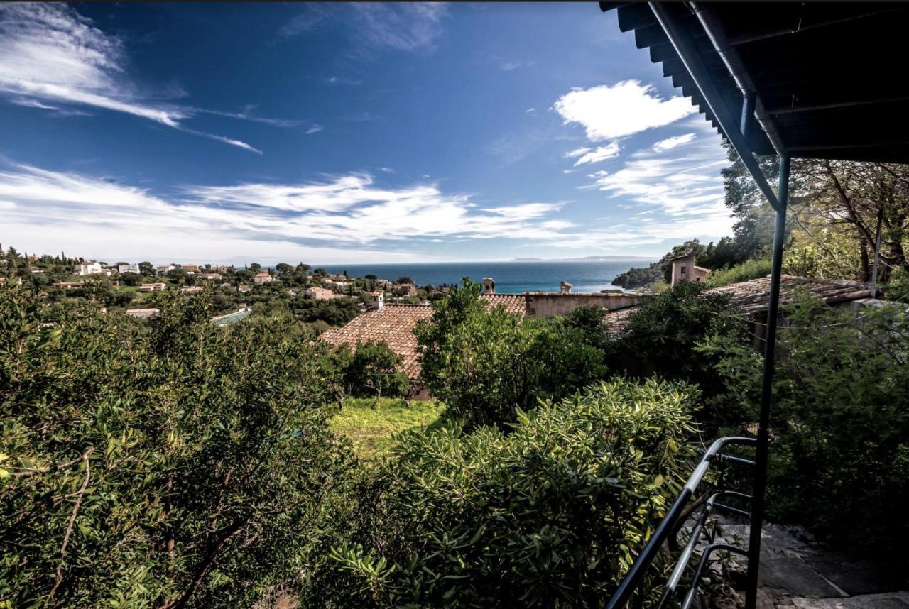 Petite Maison De Vacance Vue Mer ル・ラヴァンドゥー エクステリア 写真